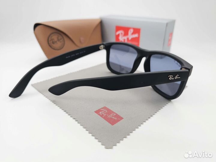 Очки Ray Ban 4165 Justin 622/2V Polarized Blue