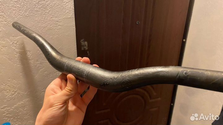 Велосипедный руль 750мм