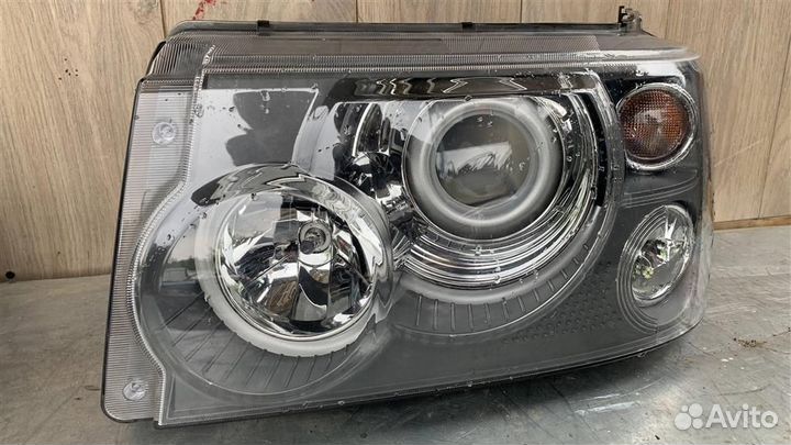 Фара левая от Land Rover Range Rover Sport 2005-2