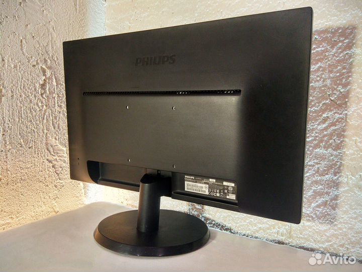 Монитор Philips: 22 дюйма с разрешением 1920х1080