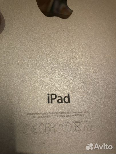 Apple iPad mini 4 Cellular + WiFi