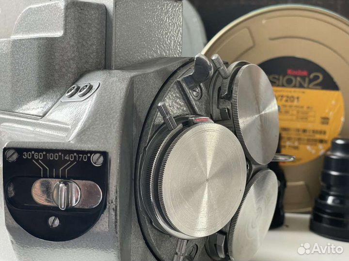 Пленочная кинокамера 16 сп-м