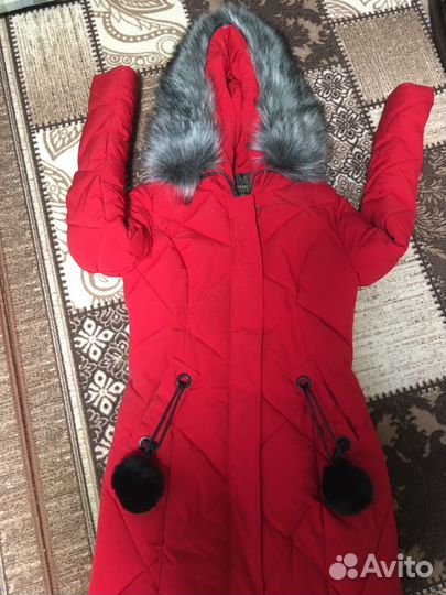 Пуховик женский 42