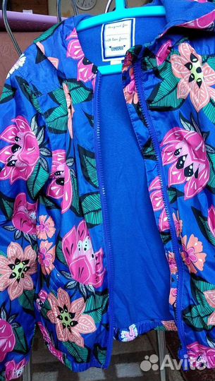 Ветровка для девочки