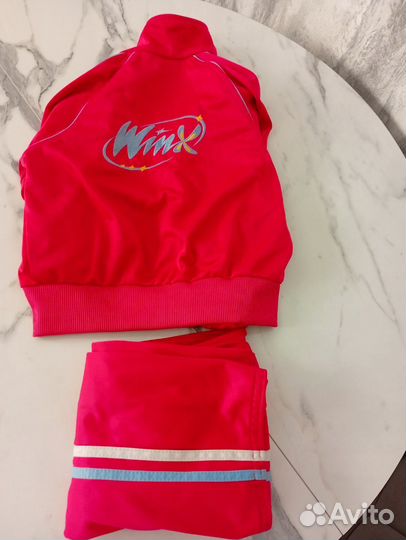 Спортивный костюм для девочки