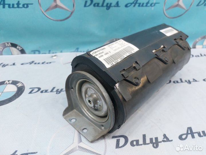 Подушка безопасности пассажира Mercedes-Benz