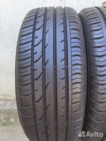 Continental ContiPremiumContact 2 215/55 R17 94V