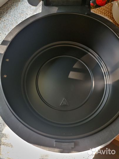 Мультиварка новая