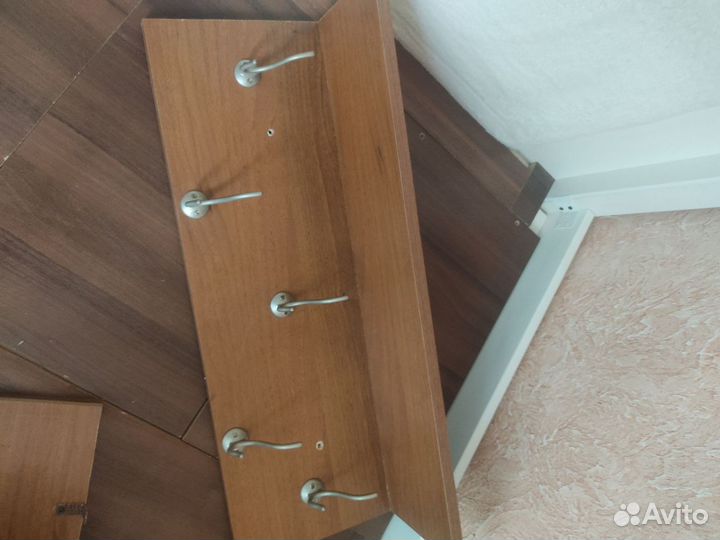 Зеркало и столик консоль