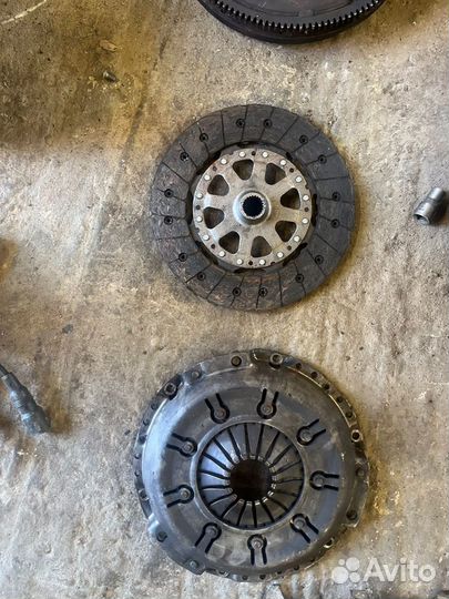 Audi 100 с4 комлект сцепления 2.6