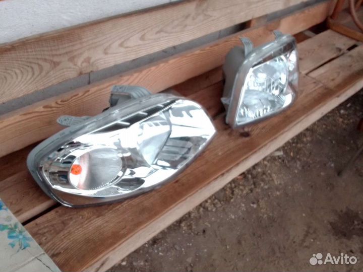 Фара передняя 96650521 Шевроле Авео Т250