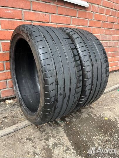 Michelin Pilot Sport 4 S 245/35 R19 93Y