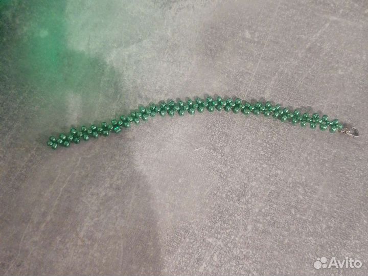 Украшения из бисера
