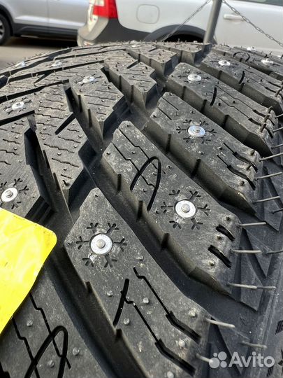 Kapsen IceMax RW516 235/55 R19 135U