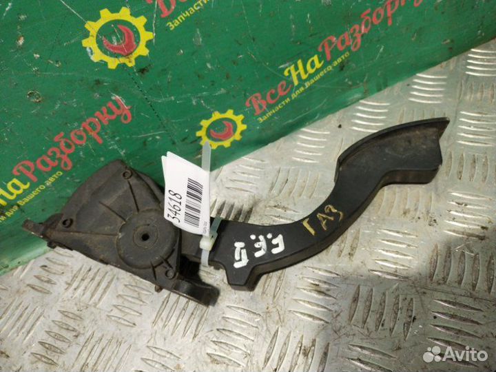 Педаль газа Ford Focus 2 седан 1.8 2008