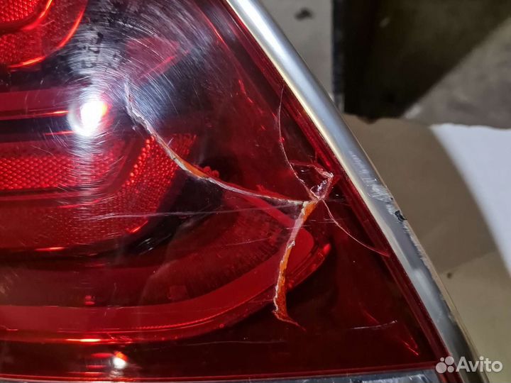 Задний левый фонарь киа к900