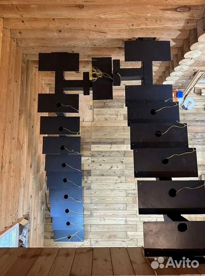 Лестница на металлокаркасе