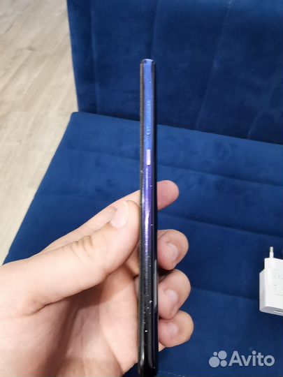 HUAWEI Mate 20, 6/128 ГБ