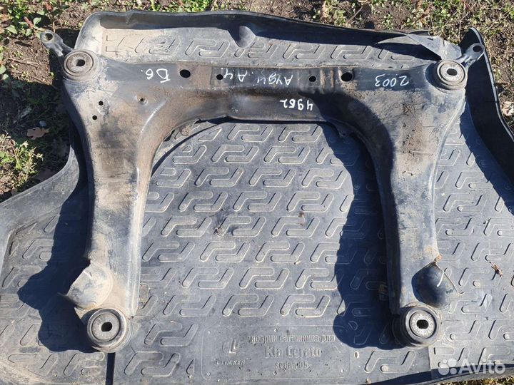 Подрамник передний Audi A4 B6