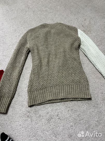Свитер женский