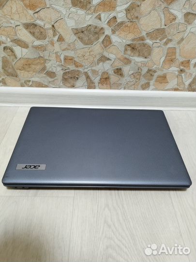 Ноутбук Acer на intel i3