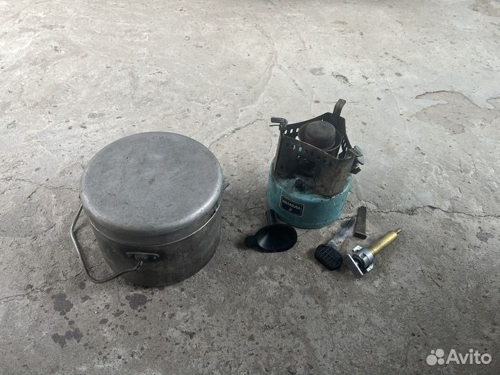 Примус шмель 2
