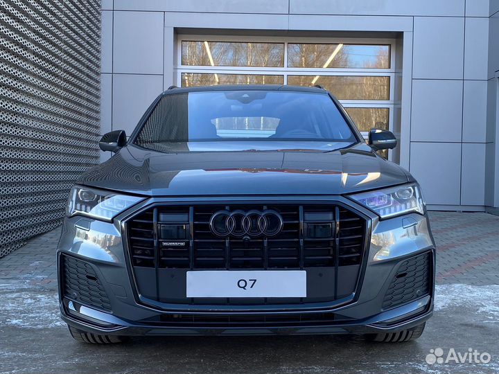 Audi Q7 3.0 AT, 2023