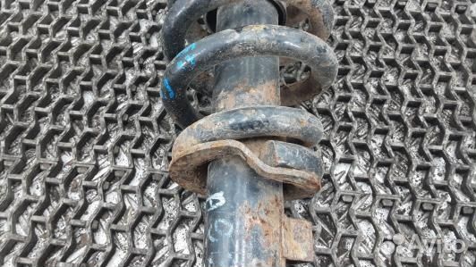 Стойка передняя левая KIA sorento 1 (1NN12K501)