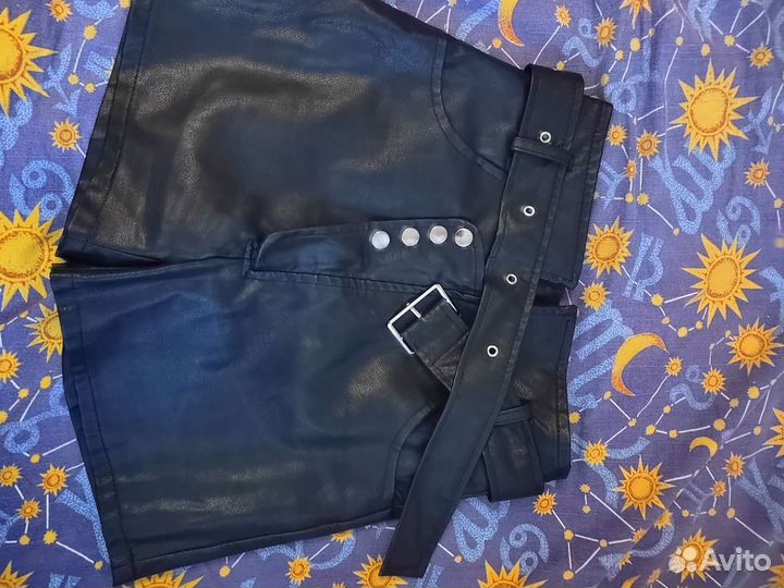 Шорты женские