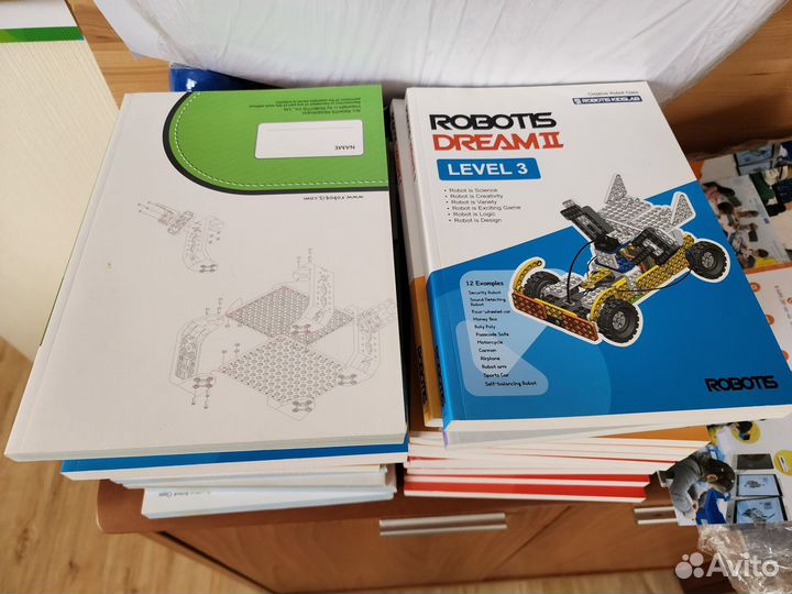 Robotis stem, lego Mindstorms и др