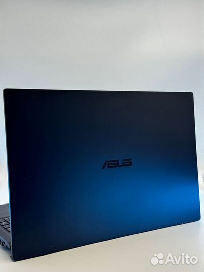 Ноутбук Asus ExpertBook