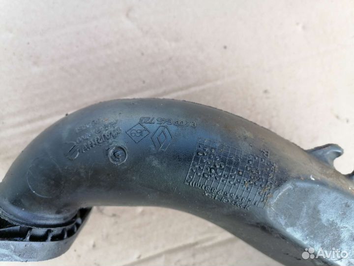 Патрубок интеркулера Renault Duster