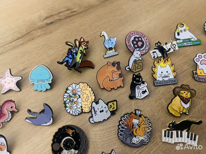 Металлические значки