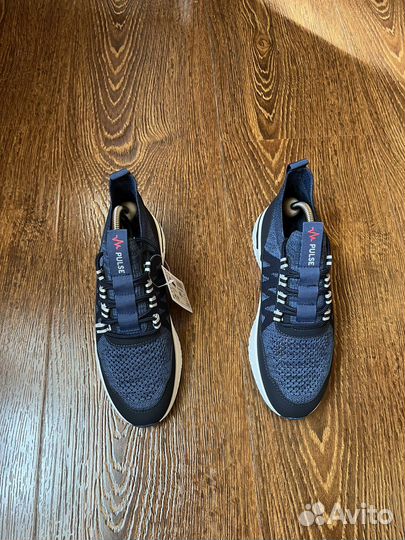 Кроссовки мужские
