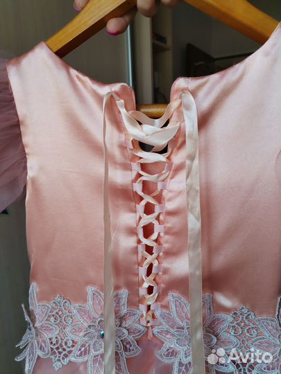 Детское нарядное платье размер 128-130