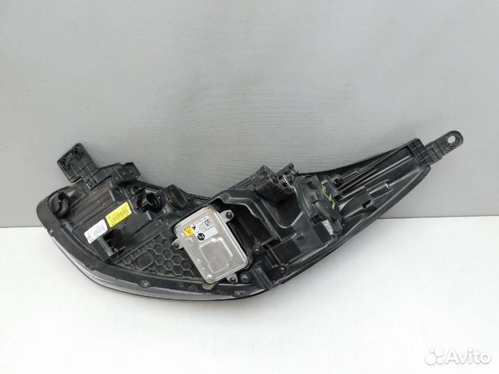 Фара правая Kia Sportage