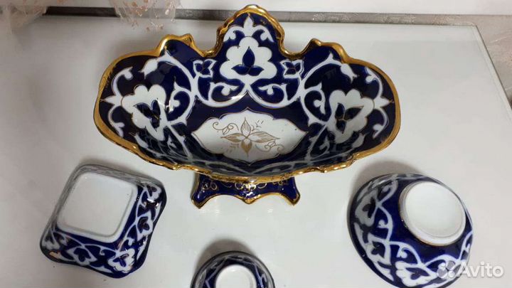 Набор столовой посуды новый