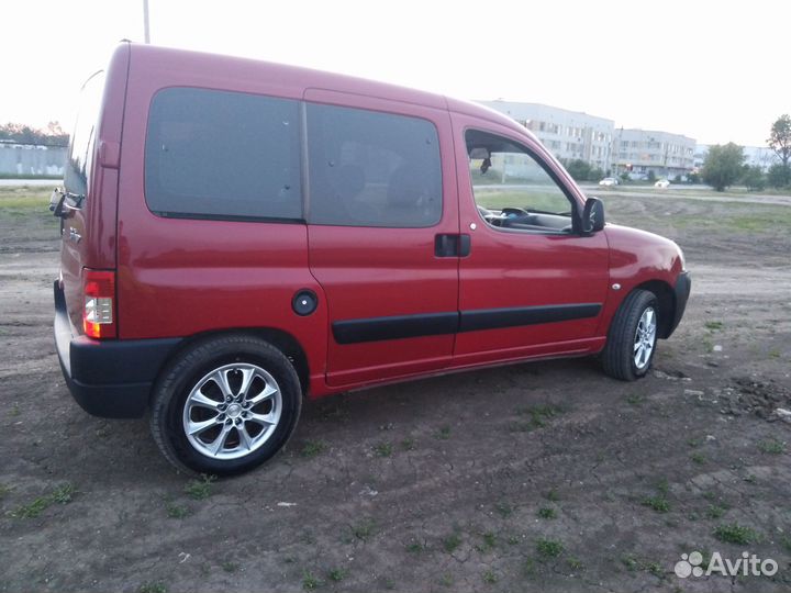 Citroen Berlingo 1.4 МТ, 2010, 295 000 км