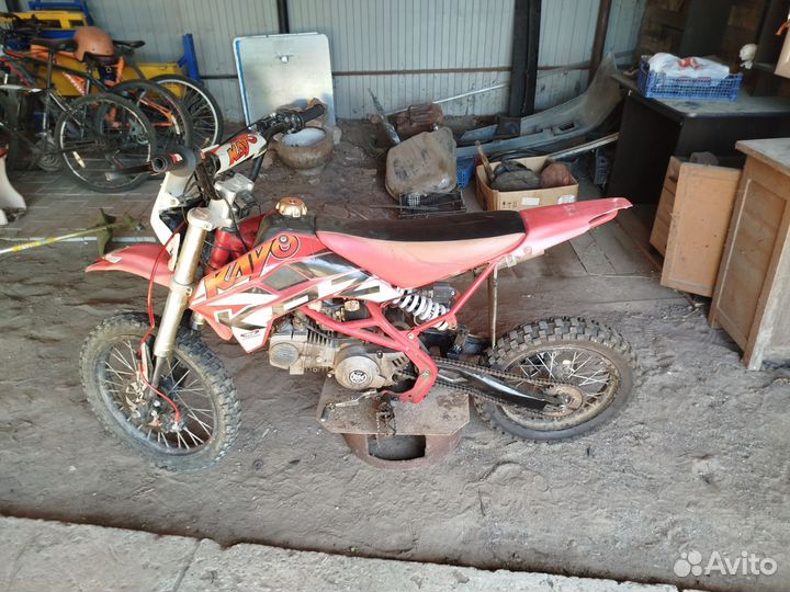 Питбайк Kayo Basic YX140 KRZ