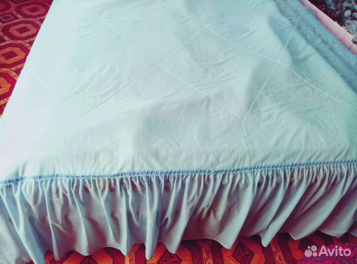 Подушки, одеяла, матрасы, покрывала