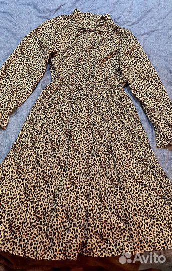 Платье женское. Бронь