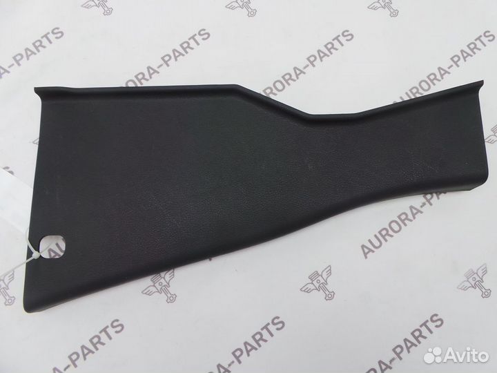 Обшивка Amarok 2010