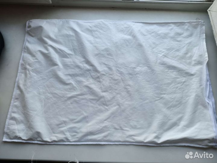 Наволочка на подушку непромокаемая 72 на 48 см