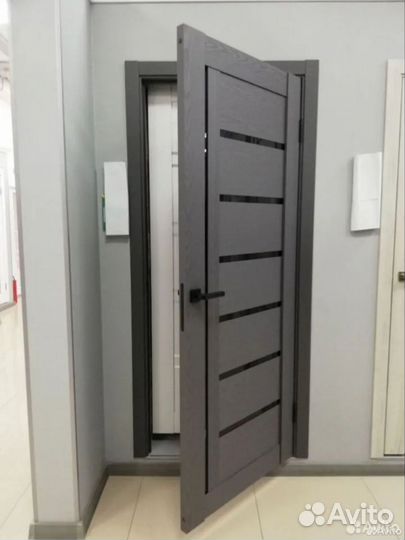 Межкомнатные двери со стеклом