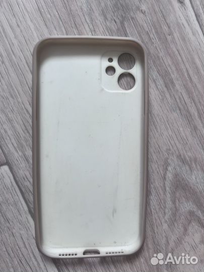 Чехол на iPhone 11