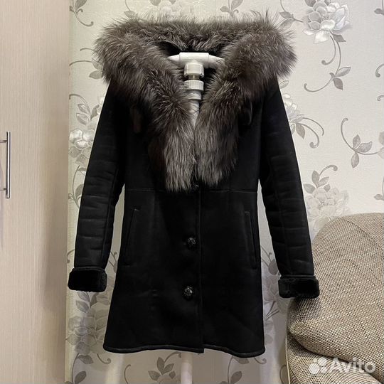 Дубленка+шапка и перчатки