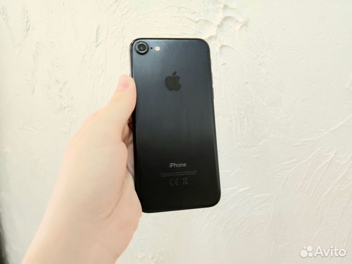 iPhone 7, 32 ГБ
