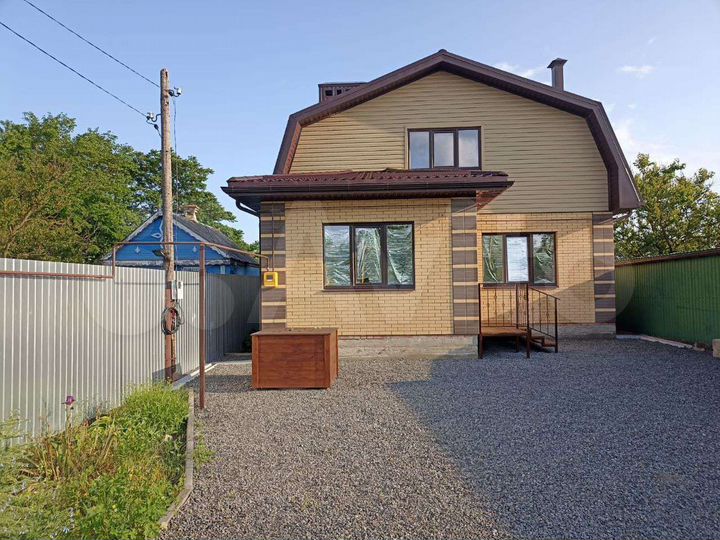 Дом 131 м² на участке 7,3 сот.