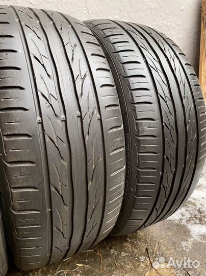 Kumho Ecsta PS31 215/50 R17
