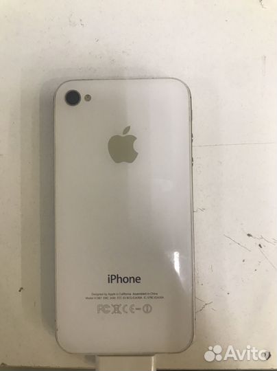iPhone 4, 8 ГБ